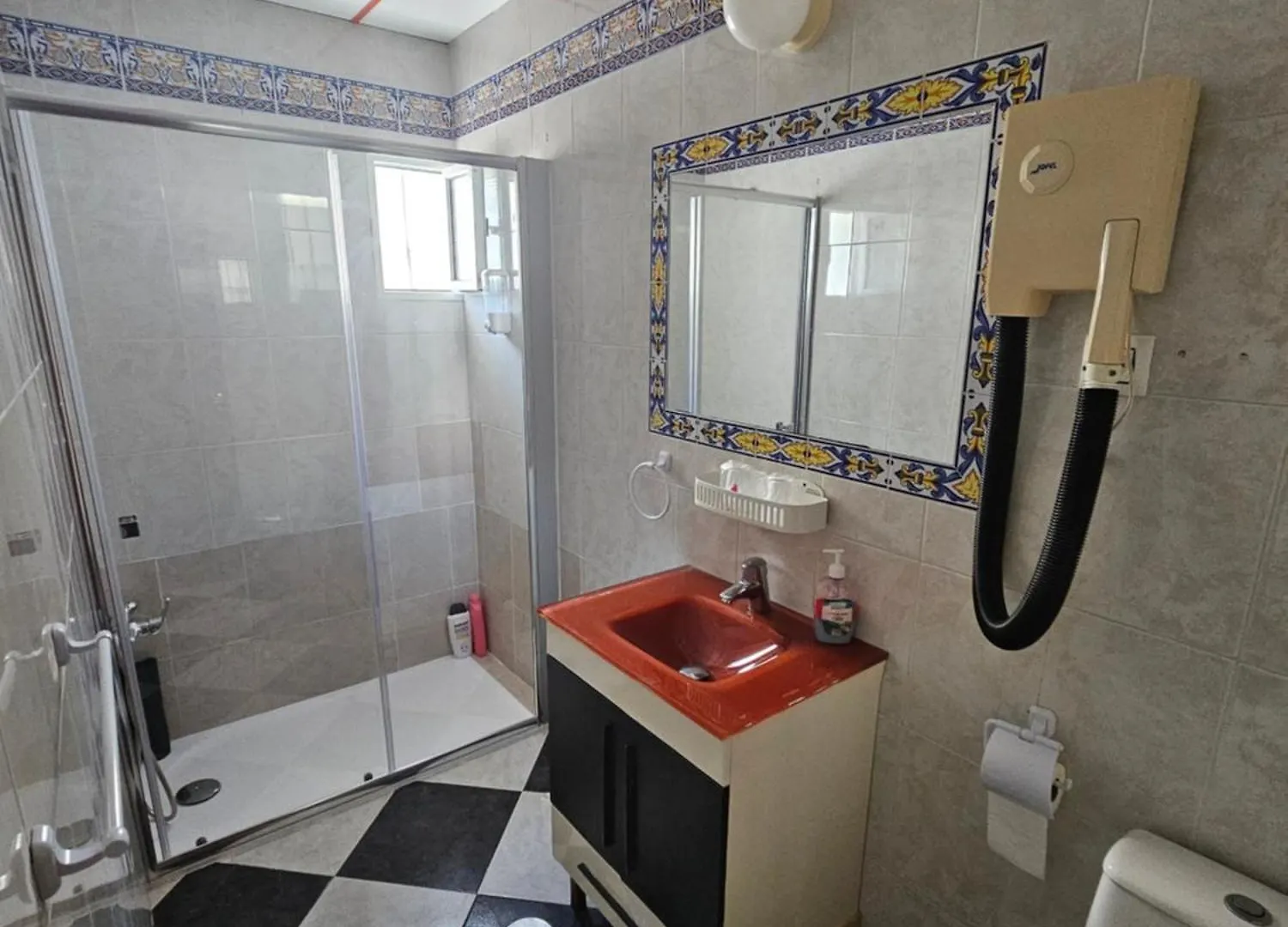 Guest house Hostal Sevillana Costa Chipiona